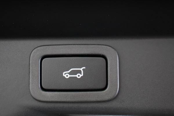Land Rover Range Rover Sport P400e HSE Hybrid Dynamic Leder Schuif / kantel / Panorama dak Meridian sound system Camera Electrisch bedienbare achterklep Standkachel