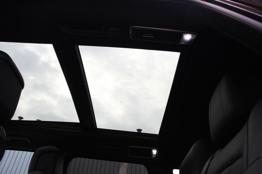 Land Rover Range Rover Sport P400e HSE Hybrid Dynamic Leder Schuif / kantel / Panorama dak Meridian sound system Camera Electrisch bedienbare achterklep Standkachel