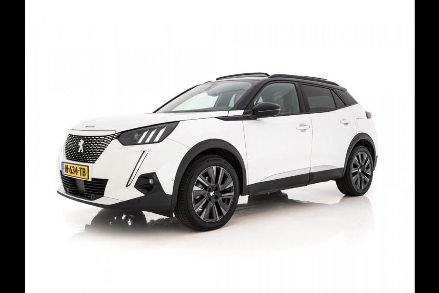 Peugeot e-2008 EV GT Pack 50 kWh [3-Fase-11kW] {SoH-88%} (INCL.BTW) *PANO | DIGI-COCKPIT | FULL-LED | BLIS | KEYLESS | LEATHER-MICROFIBRE | CAMERA | CARPLAY | CCS-FASTLOADER | DAB+ | NAVI-FULLMAP | ECC | PDC | SPORT-SEATS | AMBIENT-LIGHT | PRIVACY-