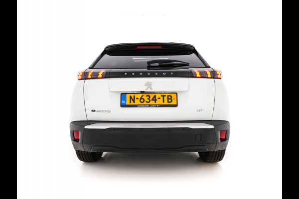 Peugeot e-2008 EV GT Pack 50 kWh [3-Fase-11kW] {SoH-88%} (INCL.BTW) *PANO | DIGI-COCKPIT | FULL-LED | BLIS | KEYLESS | LEATHER-MICROFIBRE | CAMERA | CARPLAY | CCS-FASTLOADER | DAB+ | NAVI-FULLMAP | ECC | PDC | SPORT-SEATS | AMBIENT-LIGHT | PRIVACY-