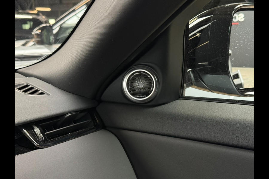 Land Rover Range Rover Evoque P270e SE Dynamic/black-pack/arroios Grey/panorama schuifdak cold climate pack