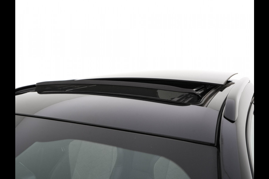 Peugeot e-2008 EV GT Pack 50 kWh [3-Fase-11kW] {SoH-88%} (INCL.BTW) *PANO | DIGI-COCKPIT | FULL-LED | BLIS | KEYLESS | LEATHER-MICROFIBRE | CAMERA | CARPLAY | CCS-FASTLOADER | DAB+ | NAVI-FULLMAP | ECC | PDC | SPORT-SEATS | AMBIENT-LIGHT | PRIVACY-