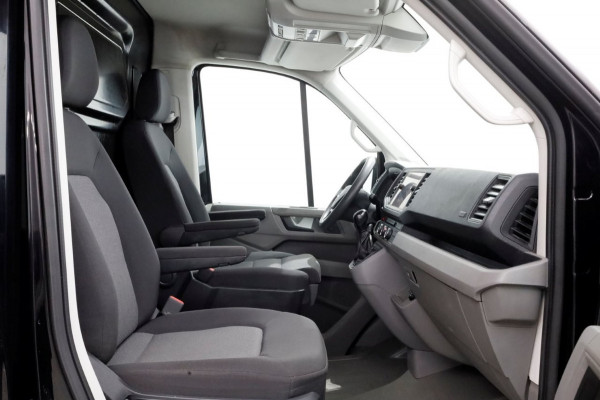 Volkswagen Crafter 35 2.0 TDI 177pk DSG-Automaat L3H3 (L2H2) LED/Camera/Trekhaak 3500kg 05-2021