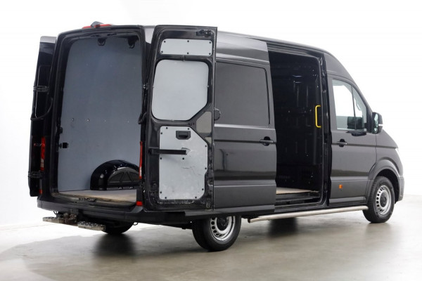 Volkswagen Crafter 35 2.0 TDI 177pk DSG-Automaat L3H3 (L2H2) LED/Camera/Trekhaak 3500kg 05-2021