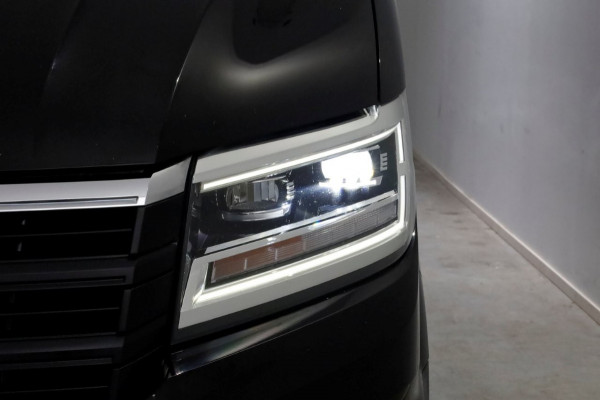 Volkswagen Crafter 35 2.0 TDI 177pk DSG-Automaat L3H3 (L2H2) LED/Camera/Trekhaak 3500kg 05-2021