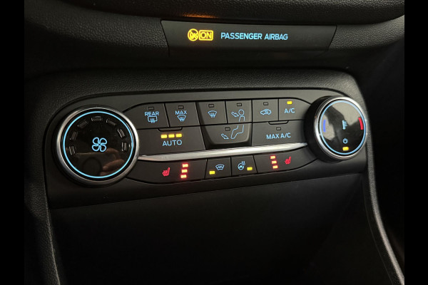 Ford Fiesta 1.0 EcoBoost Hybrid ST-Line Facelift! Climate Control Navigatie Carplay PDC + Camera Achter LM Velgen 17" Full LED Keyless Stoel/Stuurwielverwarming