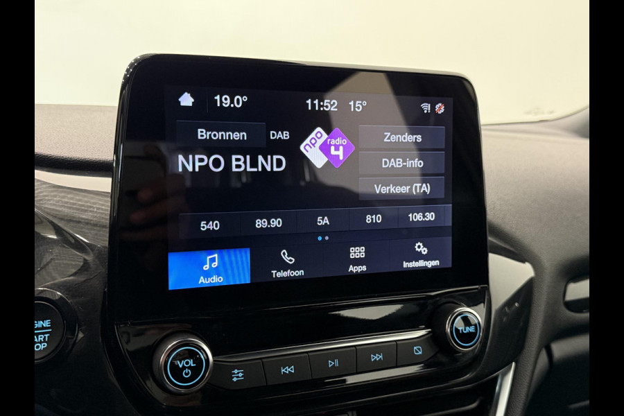 Ford Fiesta 1.0 EcoBoost Hybrid ST-Line Facelift! Climate Control Navigatie Carplay PDC + Camera Achter LM Velgen 17" Full LED Keyless Stoel/Stuurwielverwarming