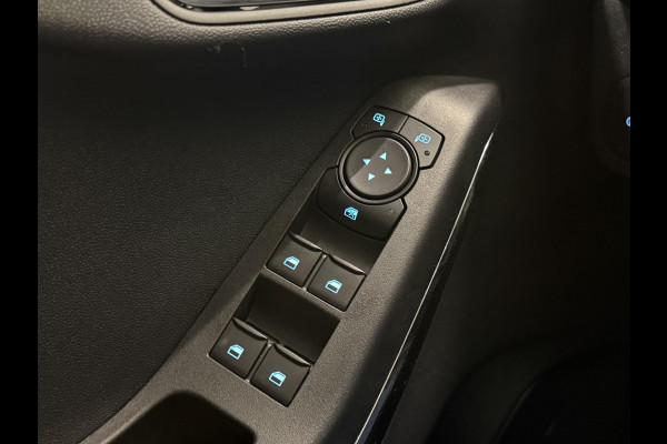 Ford Fiesta 1.0 EcoBoost Hybrid ST-Line Facelift! Climate Control Navigatie Carplay PDC + Camera Achter LM Velgen 17" Full LED Keyless Stoel/Stuurwielverwarming