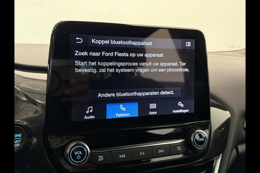 Ford Fiesta 1.0 EcoBoost Hybrid ST-Line Facelift! Climate Control Navigatie Carplay PDC + Camera Achter LM Velgen 17" Full LED Keyless Stoel/Stuurwielverwarming