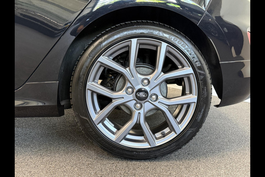Ford Fiesta 1.0 EcoBoost Hybrid ST-Line Facelift! Climate Control Navigatie Carplay PDC + Camera Achter LM Velgen 17" Full LED Keyless Stoel/Stuurwielverwarming