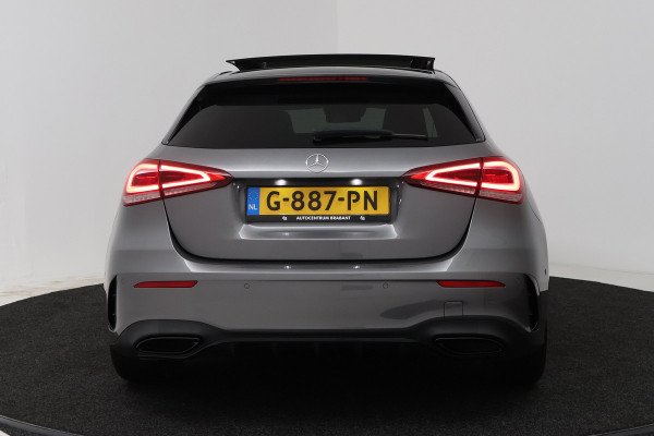 Mercedes-Benz A-Klasse 180 Business Solution AMG (PANORAMADAK, STOELVERWARMING, SFEERVERLICHTING, CAMERA, BURMEISTER)