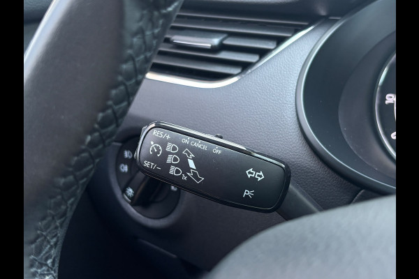 Škoda Octavia Combi 1.0 TSI Greentech Ambition Business | Automaat | Apple Carplay | Achterruitrijcamera | Navi