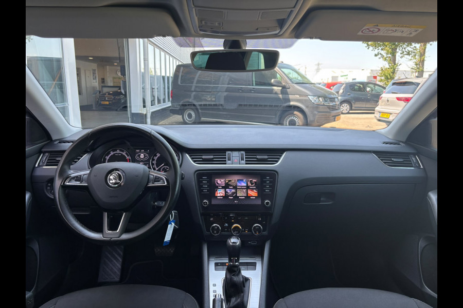 Škoda Octavia Combi 1.0 TSI Greentech Ambition Business | Automaat | Apple Carplay | Achterruitrijcamera | Navi