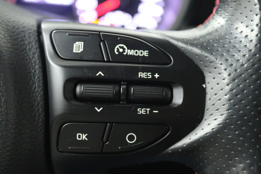 Kia Picanto 1.0 T-GDI GT-Line (STOEL/STUUR VERWARMING, NAVIGATIE, CAMERA, CRUISE CONTROL, PARKEERSENSOREN)
