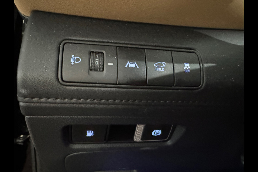 Hyundai Santa Fe 1.6 T-GDI PHEV Premium Plus Sky 7p. Pano|Dodehoek|Keyless|Stoelventilatie