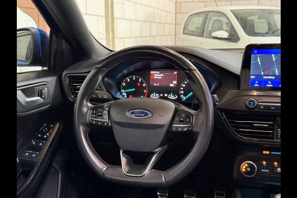 Ford Focus 1.0 EcoBoost ST-Line|Pano|Camera|CarPlay|Navi