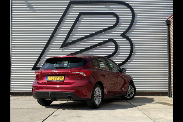 Ford Focus 1.0 EcoBoost Titanium Business 2e Eigenaar|B&O|Adap Cruise|Stoel+Stuurverw|Clima|Carplay|Camera|Elek Ramen|PDC V+A|Navi|Trekhaak|N.A.P|APK tot 03-2028