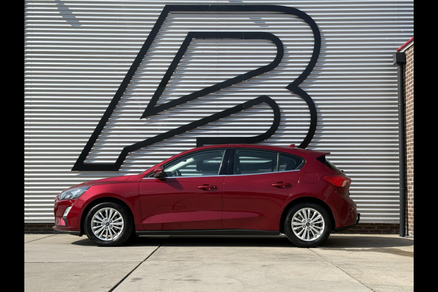Ford Focus 1.0 EcoBoost Titanium Business 2e Eigenaar|B&O|Adap Cruise|Stoel+Stuurverw|Clima|Carplay|Camera|Elek Ramen|PDC V+A|Navi|Trekhaak|N.A.P|APK tot 03-2028