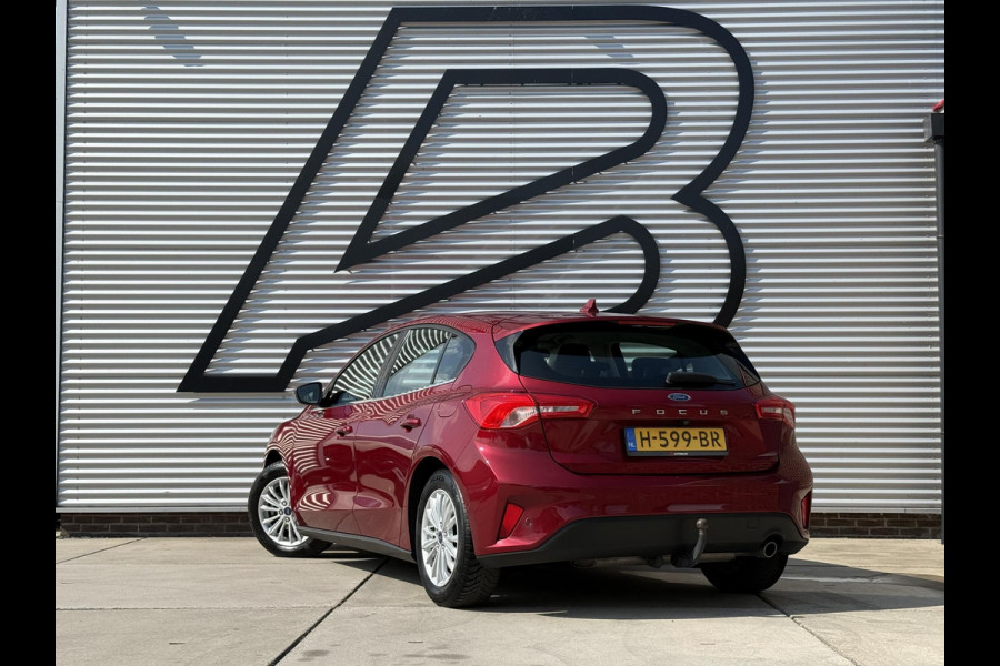 Ford Focus 1.0 EcoBoost Titanium Business 2e Eigenaar|B&O|Adap Cruise|Stoel+Stuurverw|Clima|Carplay|Camera|Elek Ramen|PDC V+A|Navi|Trekhaak|N.A.P|APK tot 03-2028