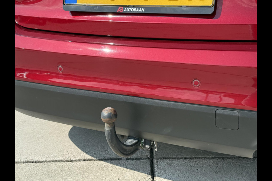 Ford Focus 1.0 EcoBoost Titanium Business 2e Eigenaar|B&O|Adap Cruise|Stoel+Stuurverw|Clima|Carplay|Camera|Elek Ramen|PDC V+A|Navi|Trekhaak|N.A.P|APK tot 03-2028