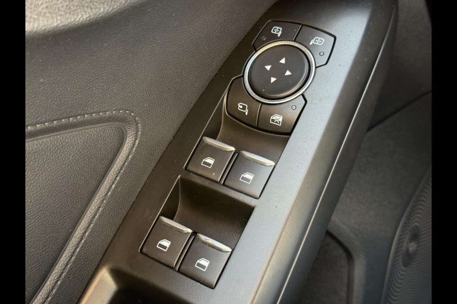 Ford Focus 1.0 EcoBoost Titanium Business 2e Eigenaar|B&O|Adap Cruise|Stoel+Stuurverw|Clima|Carplay|Camera|Elek Ramen|PDC V+A|Navi|Trekhaak|N.A.P|APK tot 03-2028