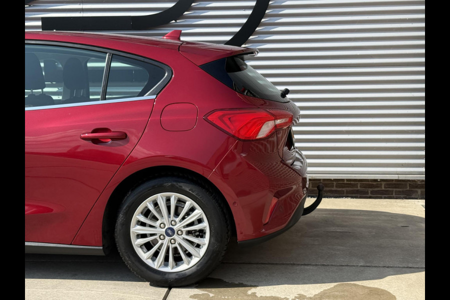 Ford Focus 1.0 EcoBoost Titanium Business 2e Eigenaar|B&O|Adap Cruise|Stoel+Stuurverw|Clima|Carplay|Camera|Elek Ramen|PDC V+A|Navi|Trekhaak|N.A.P|APK tot 03-2028