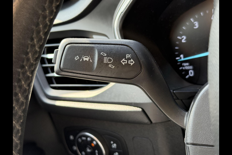 Ford Focus 1.0 EcoBoost Titanium Business 2e Eigenaar|B&O|Adap Cruise|Stoel+Stuurverw|Clima|Carplay|Camera|Elek Ramen|PDC V+A|Navi|Trekhaak|N.A.P|APK tot 03-2028