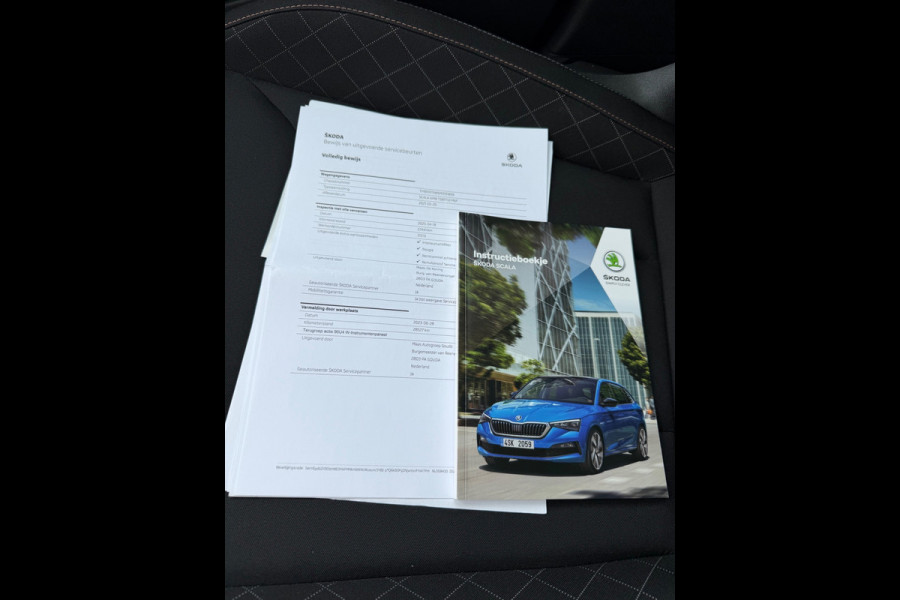 Škoda SCALA 1.0 TSI 110 pk Ambition, glazen panoramadak, cruise controle,1 e eigenaar, NL auto met nap