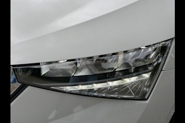 Škoda SCALA 1.0 TSI 110 pk Ambition, glazen panoramadak, cruise controle,1 e eigenaar, NL auto met nap
