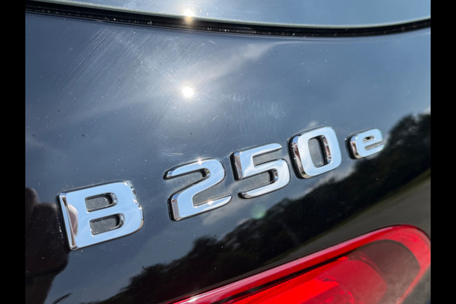 Mercedes-Benz B-Klasse 250 e AUTOMAAT, 47000 km, dealer onderhouden, 1/2 lederen interieur, stoelverwarming, parkeersensoren