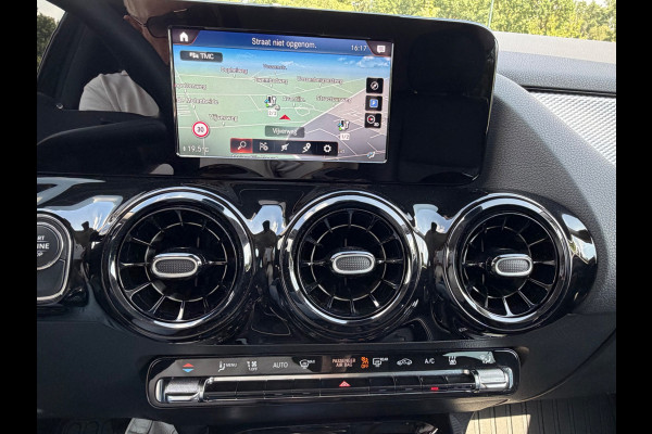 Mercedes-Benz B-Klasse 250 e AUTOMAAT, 47000 km, dealer onderhouden, 1/2 lederen interieur, stoelverwarming, parkeersensoren