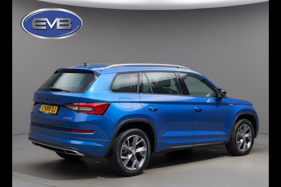 Škoda Kodiaq 1.5 TSI Sportline Business, achteruitrijcamera, digitaal cockpit,stoelverwarming, trekhaak, NL auto met nap