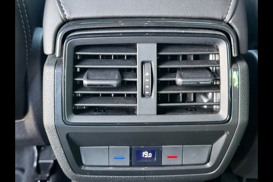 Škoda Kodiaq 1.5 TSI Sportline Business, achteruitrijcamera, digitaal cockpit,stoelverwarming, trekhaak, NL auto met nap