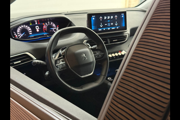 Peugeot 3008 1.2 PureTech Allure Pack | ACC | Keyless | Camera 180° | Trekhaak | Navi | Apple CarPlay & Android Auto | 18 Inch