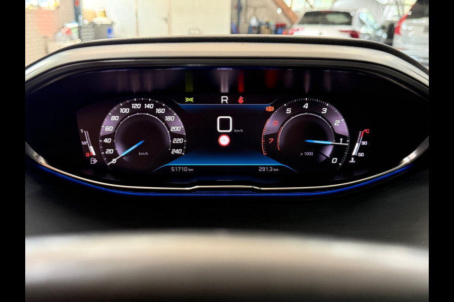 Peugeot 3008 1.2 PureTech Allure Pack | ACC | Keyless | Camera 180° | Trekhaak | Navi | Apple CarPlay & Android Auto | 18 Inch