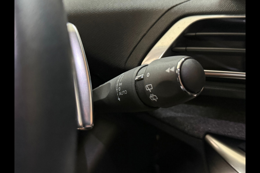 Peugeot 3008 1.2 PureTech Allure Pack | ACC | Keyless | Camera 180° | Trekhaak | Navi | Apple CarPlay & Android Auto | 18 Inch