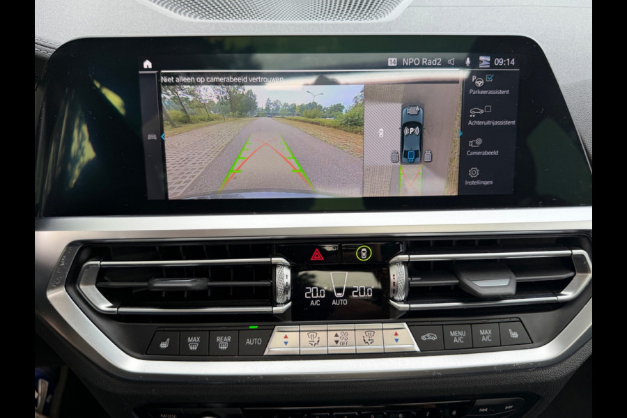 BMW 3-serie 330e High Executive M- Sport, panoramadak, lazer led, afn. Trekhaak 360 camera, headup display,,adaptief cruise,