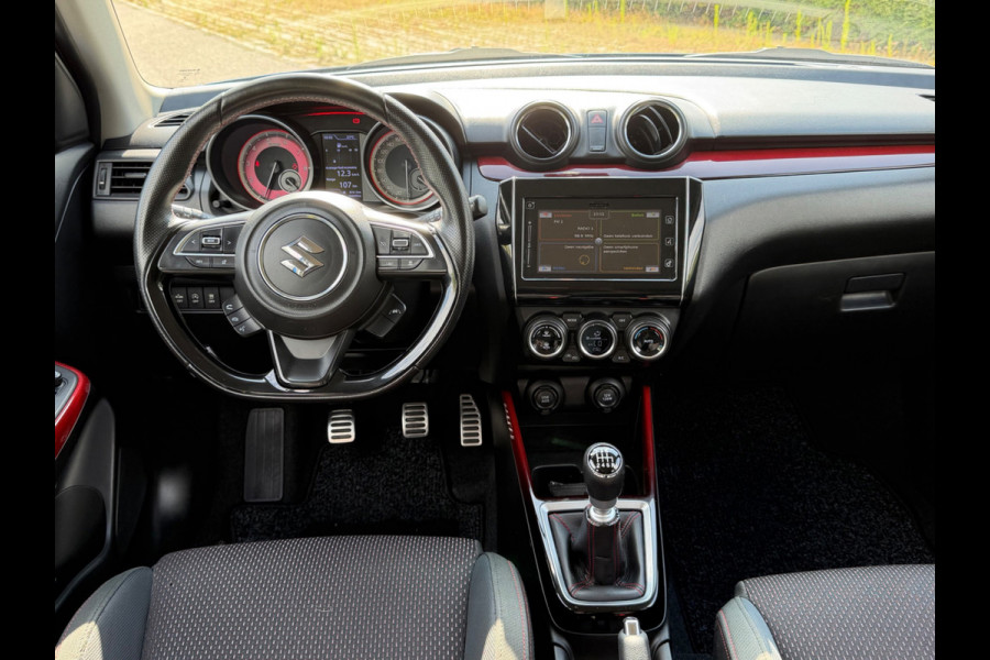 Suzuki Swift 1.4 Sport 140 pk LIMIT EDITION, achteruitrijcamera,1/2 lederen sportinterieur, climaat controle, 17 inch, carbon