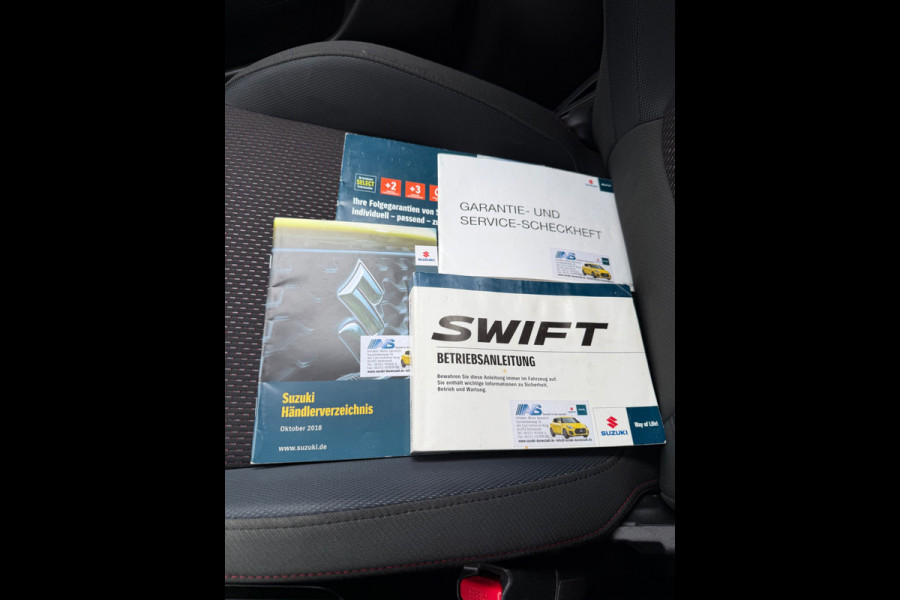 Suzuki Swift 1.4 Sport 140 pk LIMIT EDITION, achteruitrijcamera,1/2 lederen sportinterieur, climaat controle, 17 inch, carbon