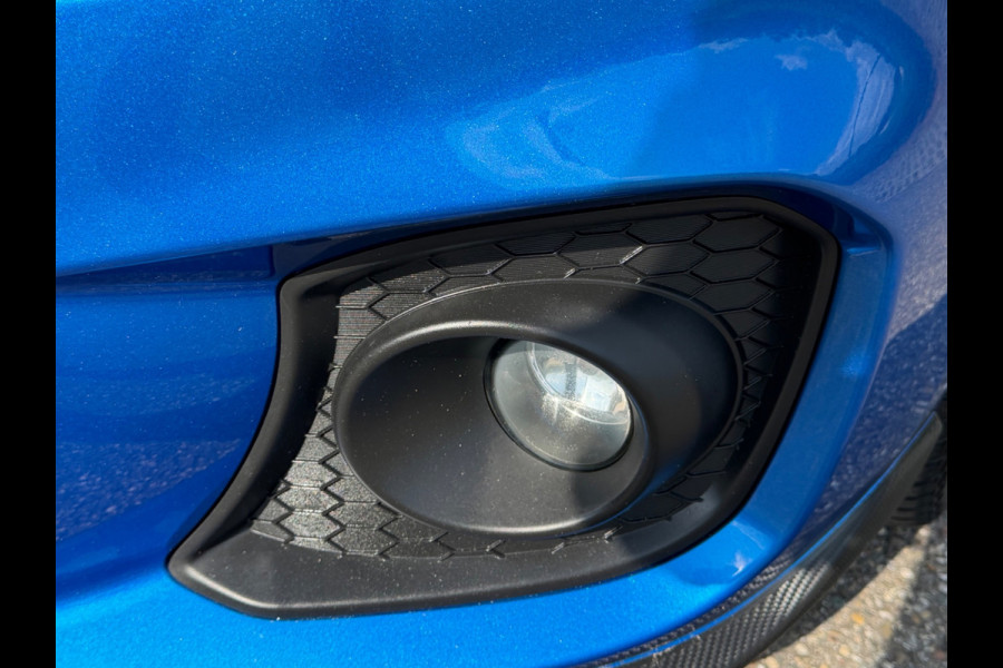 Suzuki Swift 1.4 Sport 140 pk LIMIT EDITION, achteruitrijcamera,1/2 lederen sportinterieur, climaat controle, 17 inch, carbon