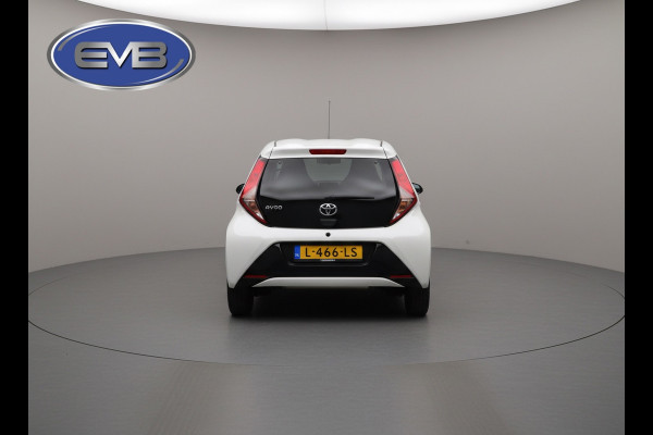 Toyota Aygo 1.0 VVT-i x-joy, achteruitrijcamera,carplay,dab, climaat controle, 1 e eigenaar, NL auto met nationale auto pas