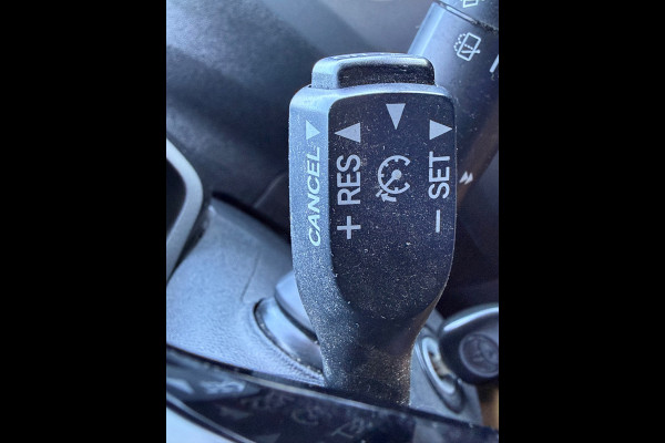 Toyota Aygo 1.0 VVT-i x-joy, achteruitrijcamera,carplay,dab, climaat controle, 1 e eigenaar, NL auto met nationale auto pas