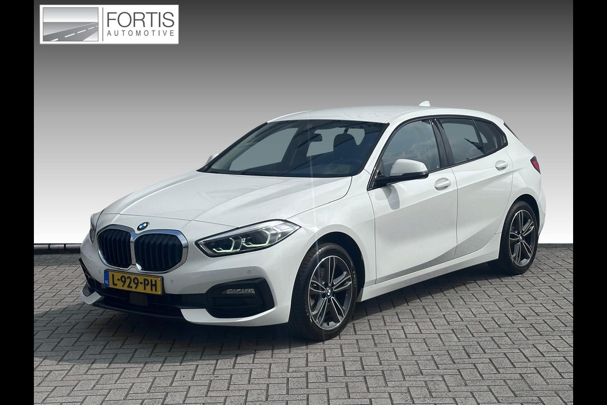 BMW 1-serie 118i Business Edition NL-AUTO | NAVI | STUUR EN STOEL VERWARMING