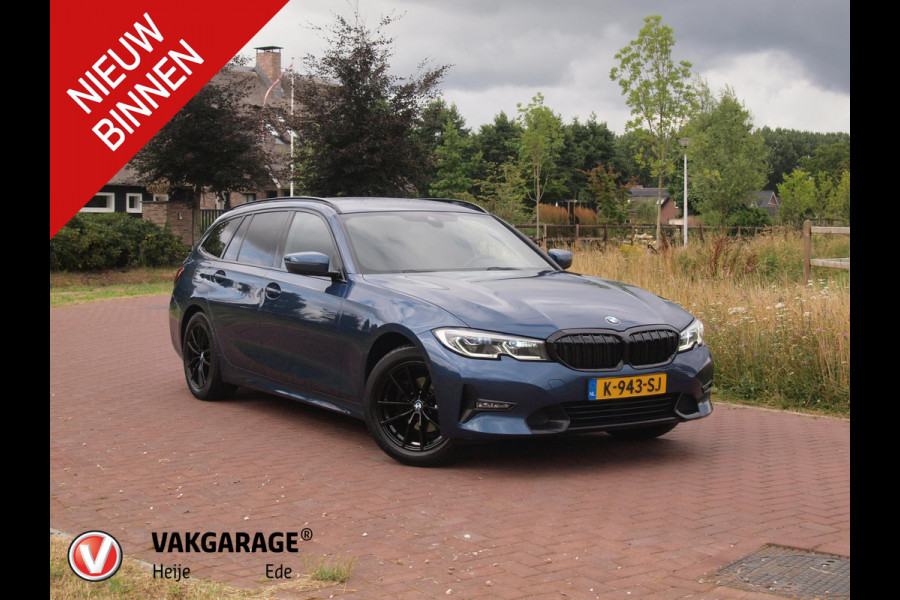 BMW 3 Serie Touring 318i High Executive | Camera | Sfeerverlichting | Apple Carplay | LED-Laser | NL-Auto |