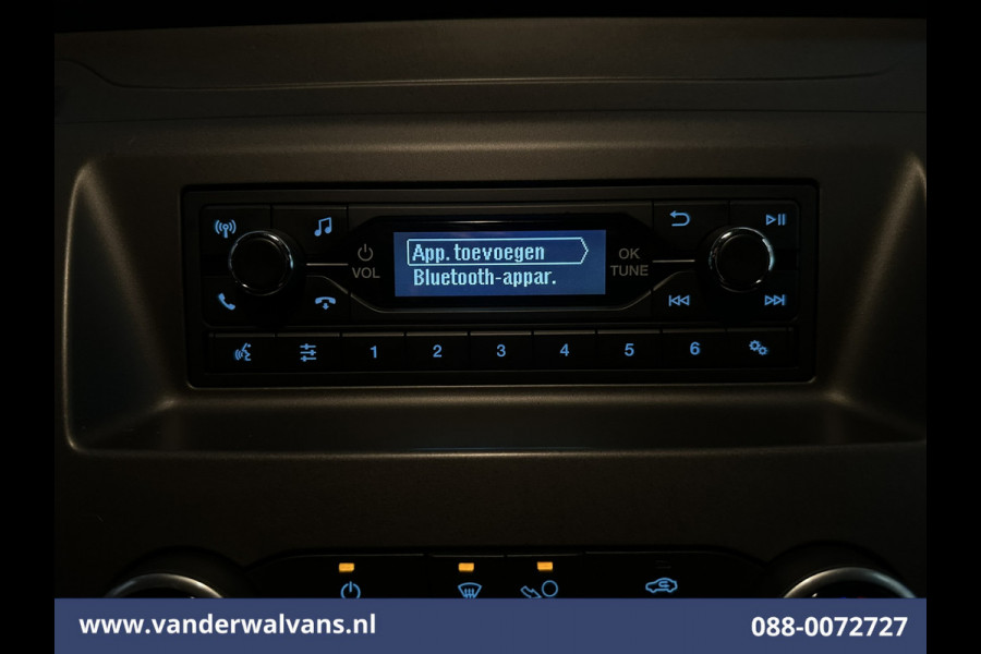 Ford Transit 2.0 TDCI 130pk Bakwagen Laadklep Euro6 Airco | Cruisecontrol | Verwarmde Voorruit | 1040 kg laadvermogen Bijrijdersbank