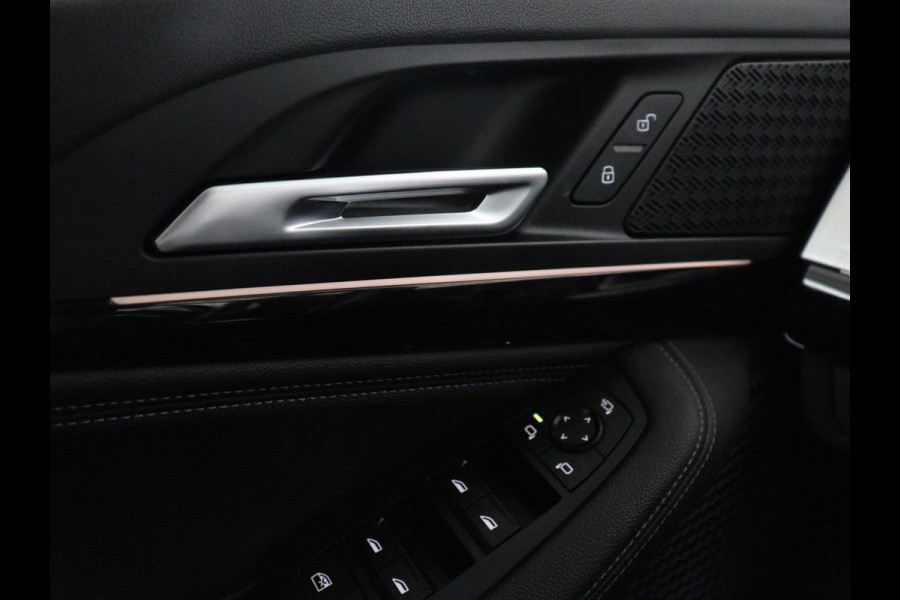 BMW 2 Serie 225 e xDrive Luxury Line | SOH 91,6% | Leder | Carplay | Navigatie | Sfeerverlichting | Cruise control | Climate control | Camera | Park assist |