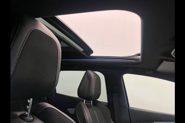 Peugeot 3008 1.6 HYbrid 225 GT Pack Business Night Vision Panoramadak Focal ACC Keyless Camera LED Dodehoek CarPlay