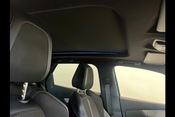 Peugeot 3008 1.6 HYbrid 225 GT Pack Business Night Vision Panoramadak Focal ACC Keyless Camera LED Dodehoek CarPlay