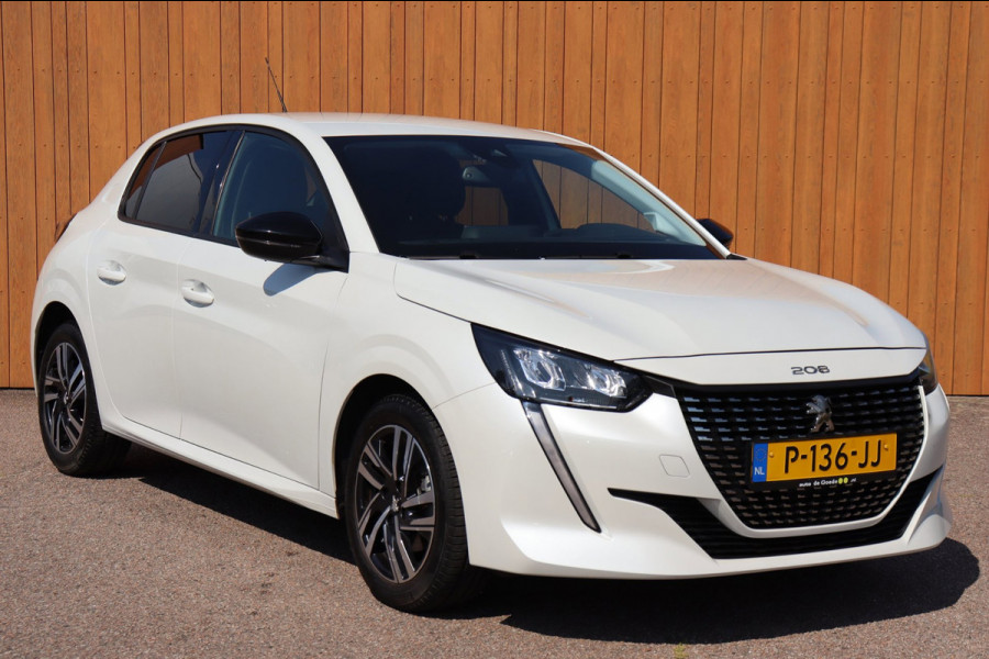Peugeot 208 1.2 PT Allure parelmoer met. org.NL h.leer navi carplay