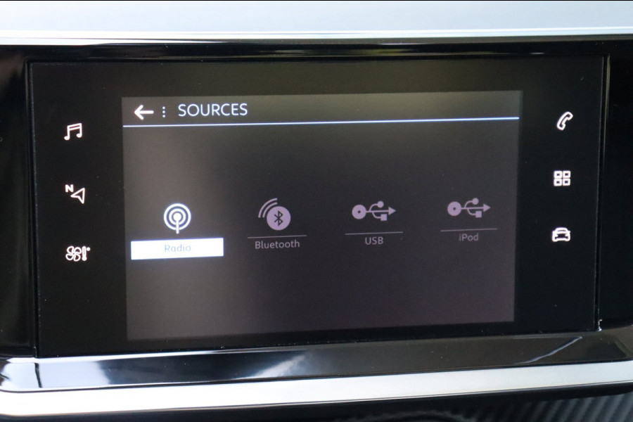 Peugeot 208 1.2 PT Allure parelmoer met. org.NL h.leer navi carplay